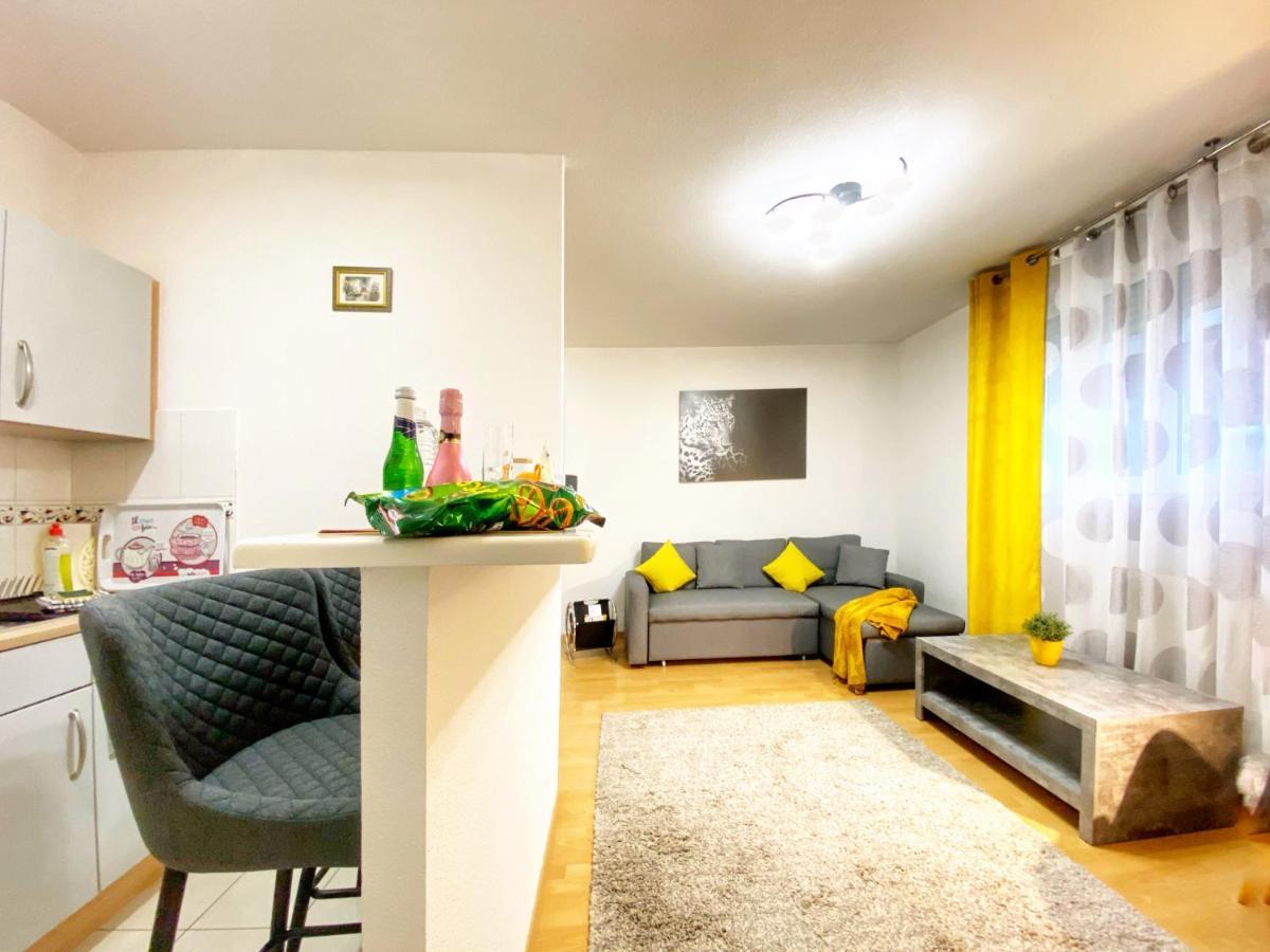 Centre Ville Au Calme , Parking Prive Interieur Car Et Bike Saverne Dış mekan fotoğraf